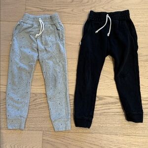 Gray and Black Jogger Pants Set